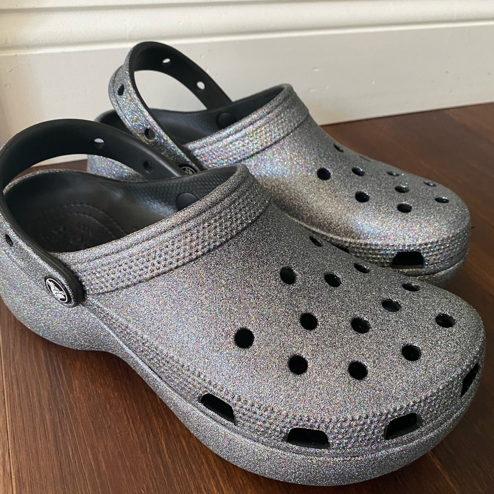 Platform Crocs LIKE NEW!